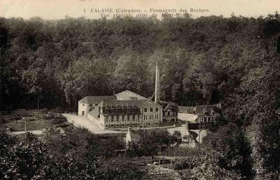 14-Les Rochers Lepetit-Fromagerie-Falaise-01nv