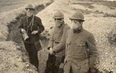 Poilus masques a gaz